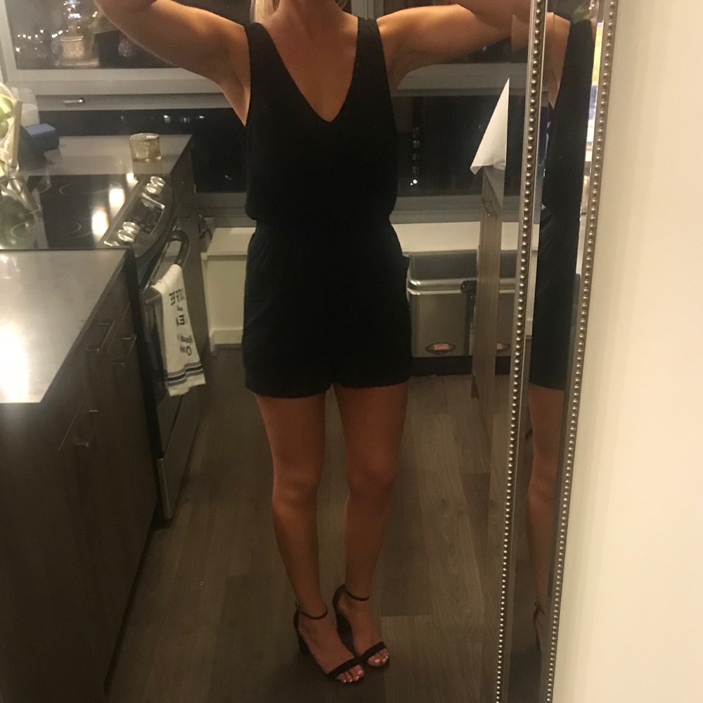 Urban Outfitters Sleeveless Black Romper (M)